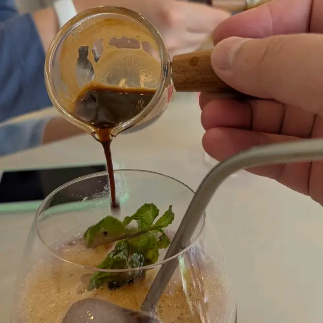 Kyushu Dreaming: Your Ultimate Must-See & Must-Eat Guide! 😍🌸