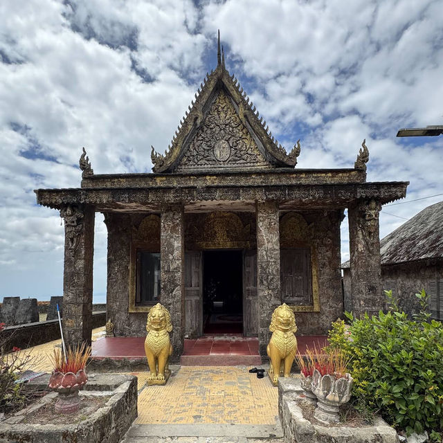 Preah Monivong Bokor National Park ឧទ្យានជាតិព្រះមុនីវង្ស បូ Preah Monivong Bokor National Park ឧទ្យានជាតិព្រះមុនីវង្ស បូ