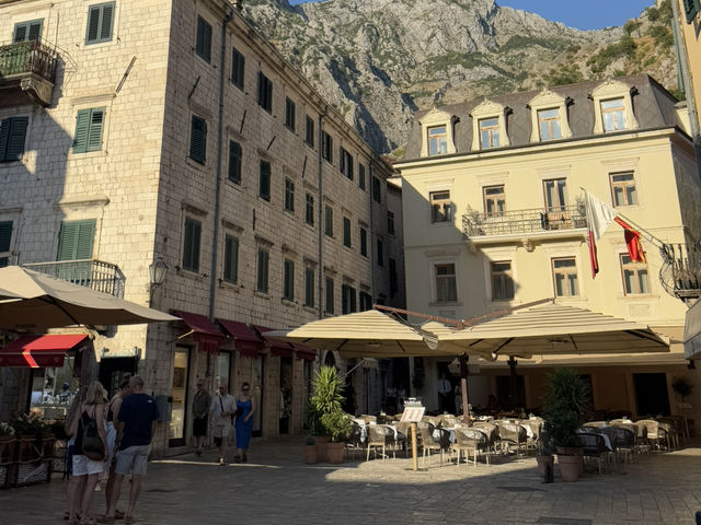 🏰🌊 OLD TOWN KOTOR — A MEDIEVAL ESCAPE IN MONTENEGRO 🇲🇪✨