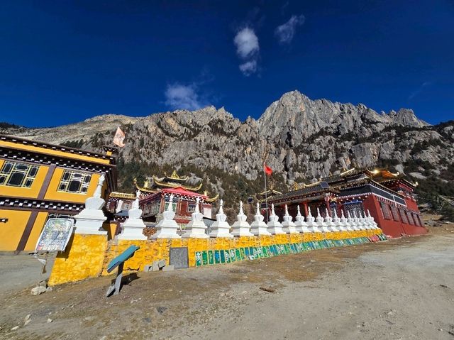 ชั่วผู่โกว (Cuopugou / Cuopu Valley, 错普沟) ชั่วผู่โกว (Cuopugou / Cuopu Valley, 错普沟)