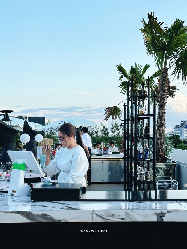 SALT & FIRE Rooftop Bar (ซอลท์ แอนด์ ไฟร์) 🍹 | Trip.com เชียงใหม่
