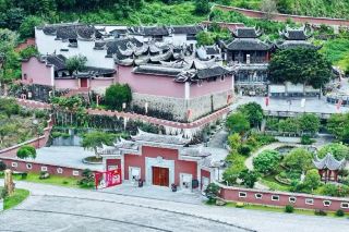 #underratedspots 

eady for a hidden gem adventure? 🌿 Gutian is the ultimate escape if you want beautiful, tranquil slow travel vibes—think deep cultural roots, stunning temples and zero tourist crowds. My highlight? Linshui Palace, nestled right on County Road and open 24/7 all year, so you can drop in any time that fits your style. 🚪✨

Top Spot to Visit in Gutian:
1. Linshui Palace: This ancient temple is pure local energy—calm, inviting, NOT crowded. It's a favorite among locals for prayers and peaceful moments. Tip: Arrive early morning or late afternoon for the best quiet atmosphere and magical lighting. There’s no entry fee, so you can just walk in and explore.

My Recommendation: If you crave authentic cultural experiences, Gutian’s Linshui Palace is a must. It’s ideal for anyone who loves gentle spiritual vibes and wants a break from noisy city life.

Getting Around: Gutian's County Road makes navigation super easy—hop on a local taxi or take a slow walk (best for soaking up the scenery). No need for complex transport hacks here!

Food: Grab some simple noodles or local snacks from nearby food stalls—ask locals for their favorites, as Gutian’s eats are humble but genuinely tasty.

Extra Tips: Gutian is relaxed; cash is king at small vendors and food stalls. Weather can get humid, so pack light and bring a refillable water bottle. No visa drama for most visitors, but check ahead just in case.

#GutianTravel  #TempleHideaway  #ChinaCulture  #LinshuiPalace 
