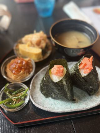 【奈良・明日香村】1,100円飯糰定食 隱世田園午餐「Omoroya」療癒感十足