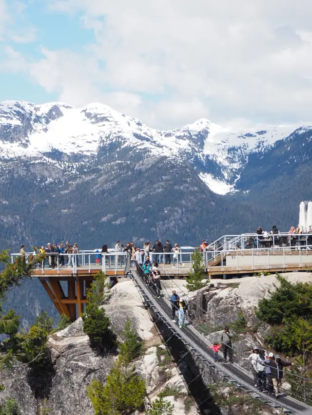 A Must-See for Scenic Lovers! The Charm of Sea to Sky Gondola