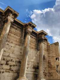 Travel to Athens, it is a must 🏛️