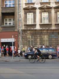 🏰 Kraków: A Walk Through History and Culture