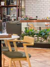在b.o.t.h. eatery吃晚餐～