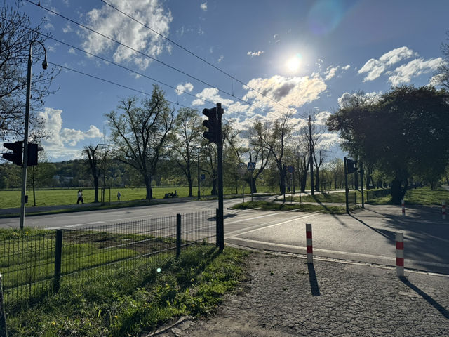 AC Hotel Krakow -從城市自然綠洲探索皇家城市克拉科夫 