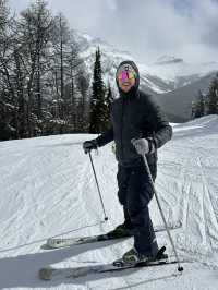 Save $100 when skiing in Canada 🇨🇦 