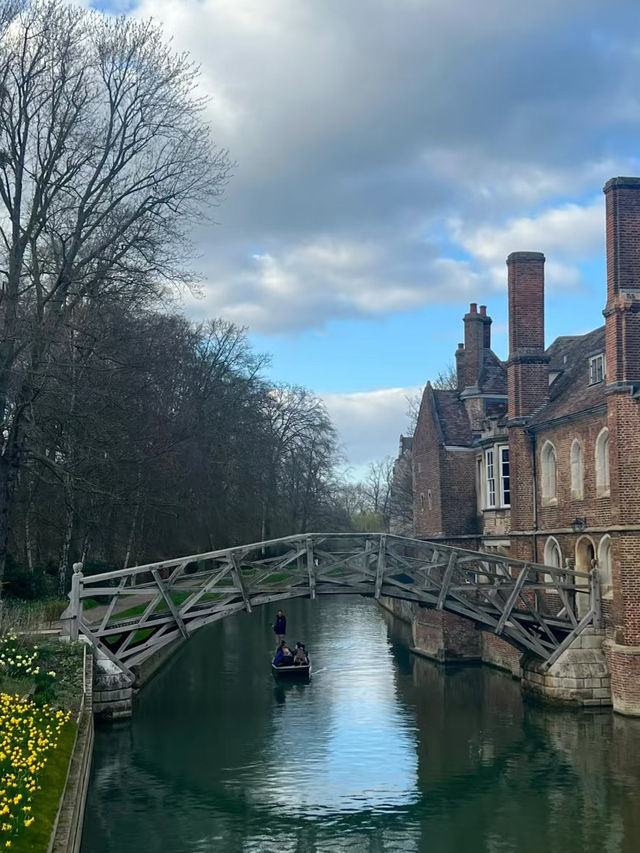 Punts, Poems, and Perfect Views: A Day in Cambridge