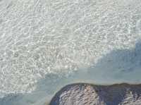 絶景！自然が創り出した白と青の世界