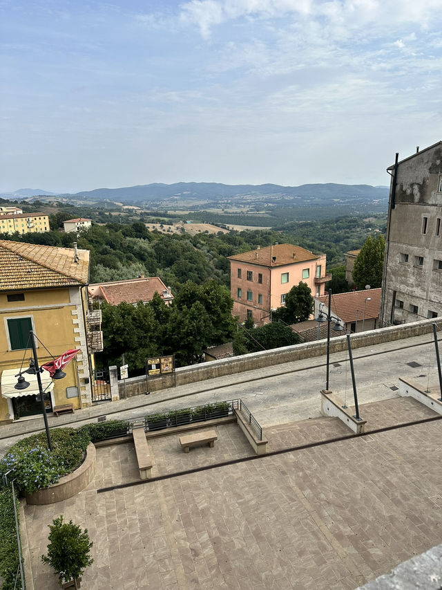 Discover Tuscan Charm in Scansano & Manciano
