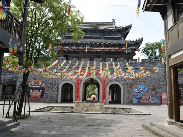 A Must Visit Amazing Carvings 🇨🇳