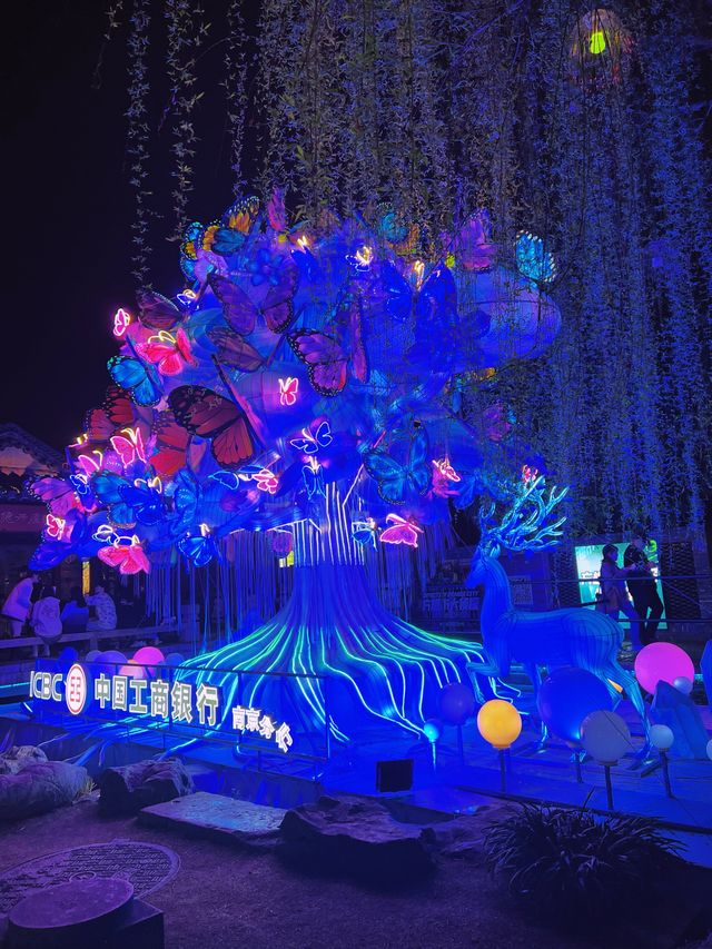 Laomendong Nights: Jiangsu's Timeless Charm