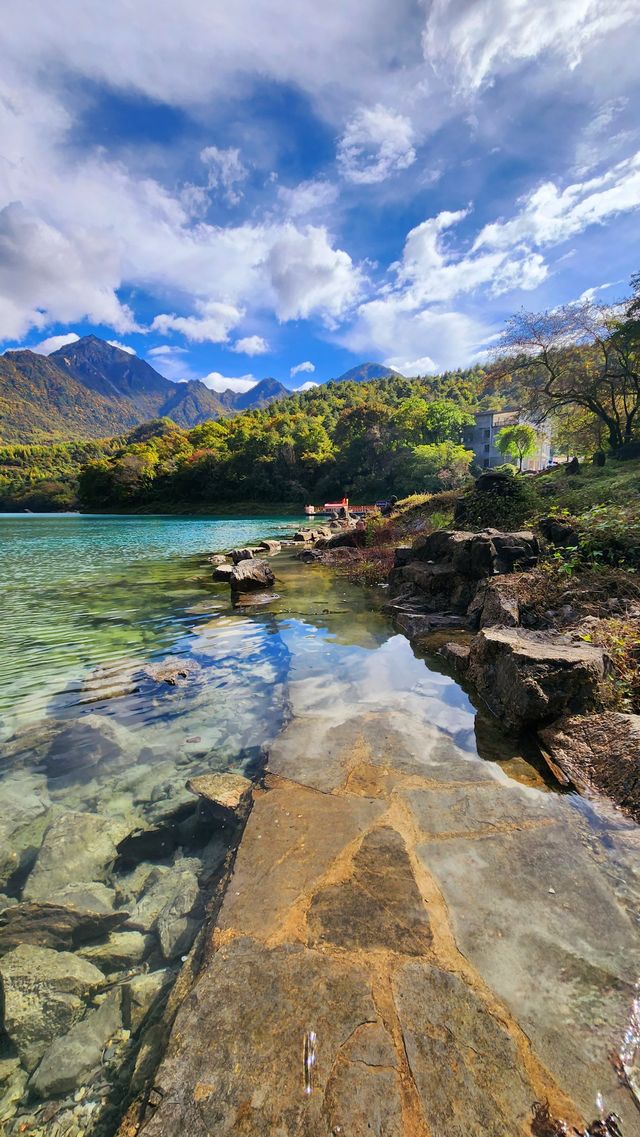 文縣天池秋季萬山紅遍