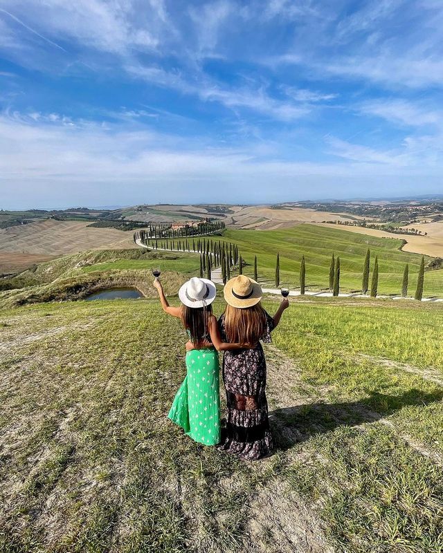Unveiling the Allure of Tuscany: Your Ultimate Travel Guide! 🌿🇮🇹