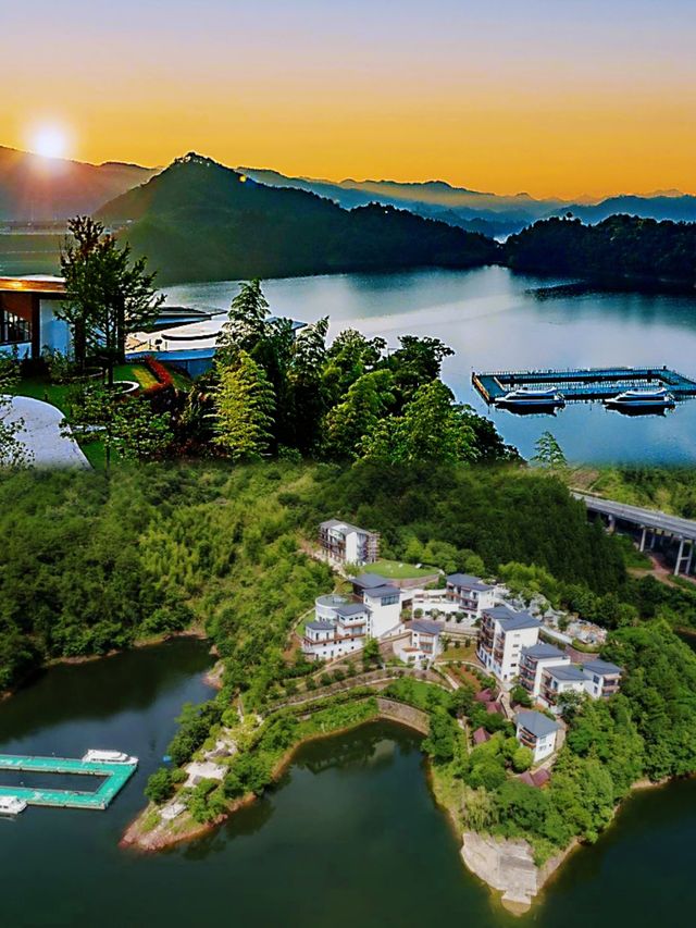 千島湖牧水灣度假酒店～享私人遊艇觀光！