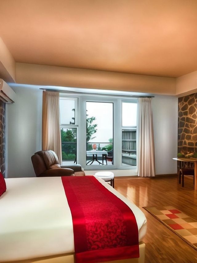 🌟 Yercaud's Hidden Gem: Luxe Stay Amidst Coffee Plantations ☕🍃