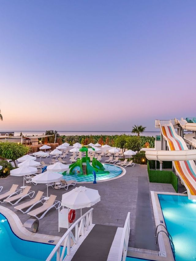 🌟🏖️ Unwind in Style at White City Resort, Turkey 🌟🏖️
