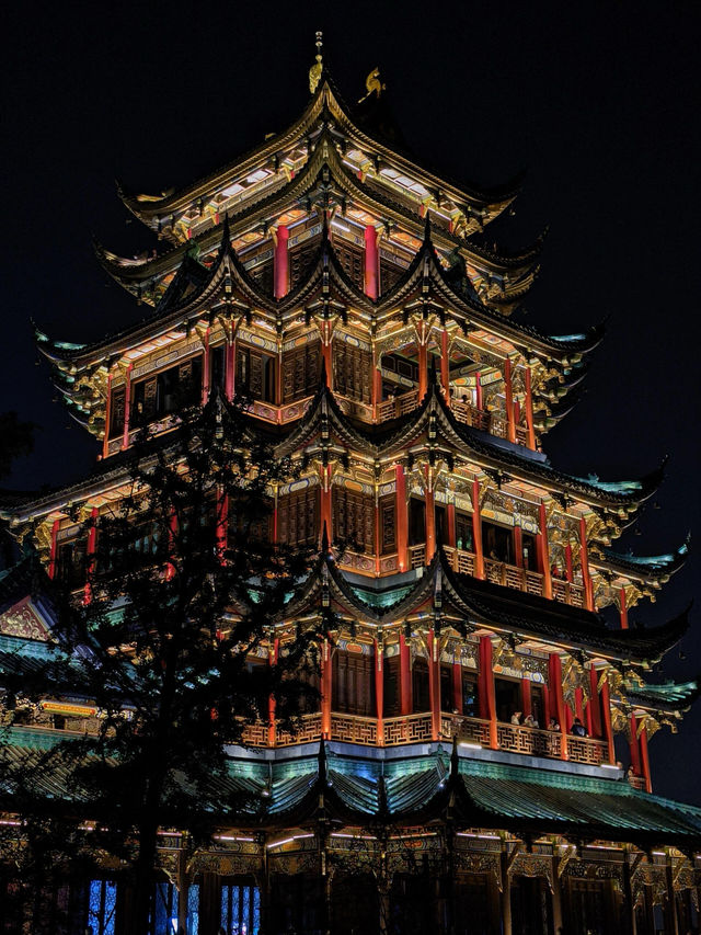 重慶鴻恩寺｜令人驚艷的一刻。