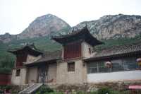 遼塔之冠——覺山寺塔。