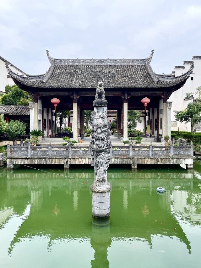 古色古香徽商大宅院。