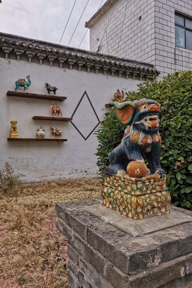 探路者第116集：好玩的洛陽三彩小鎮。
