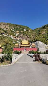 遼陽龍峰山景區：靈秀清幽的人間仙境