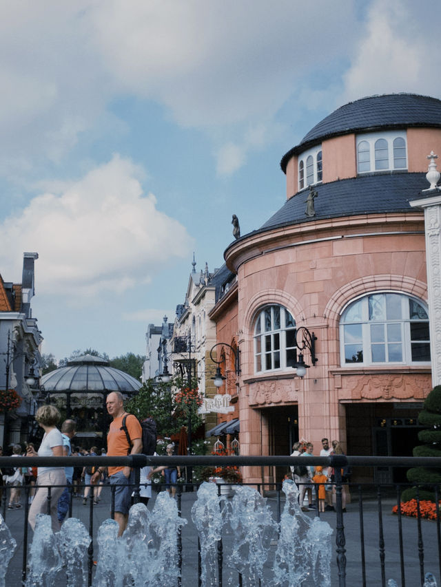 A Day at Phantasialand: Roller Coasters and Fun