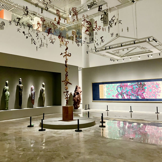 Get A Glimpse of the Future: Explore the New Guangzhou Art Museum!