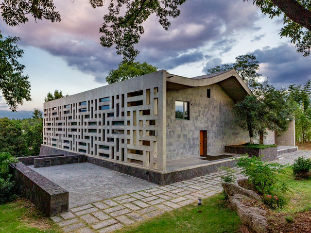✨南京四方傲途格藝術秘境｜住進山水間的建築博物館✨  