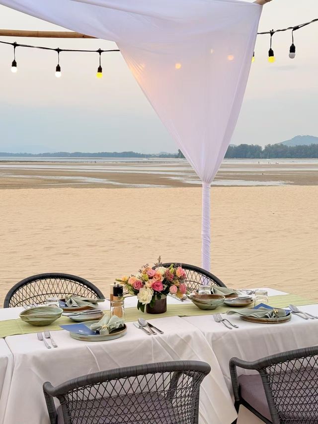 布吉｜海鮮大餐食到飽，沙灘酒會超浪漫！
