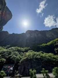 天門山遊玩心得：提前準備和拍照技巧全攻略 去天門山玩咗一圈，真心有啲嘢想同大家分享。特別係嗰啲單曲循