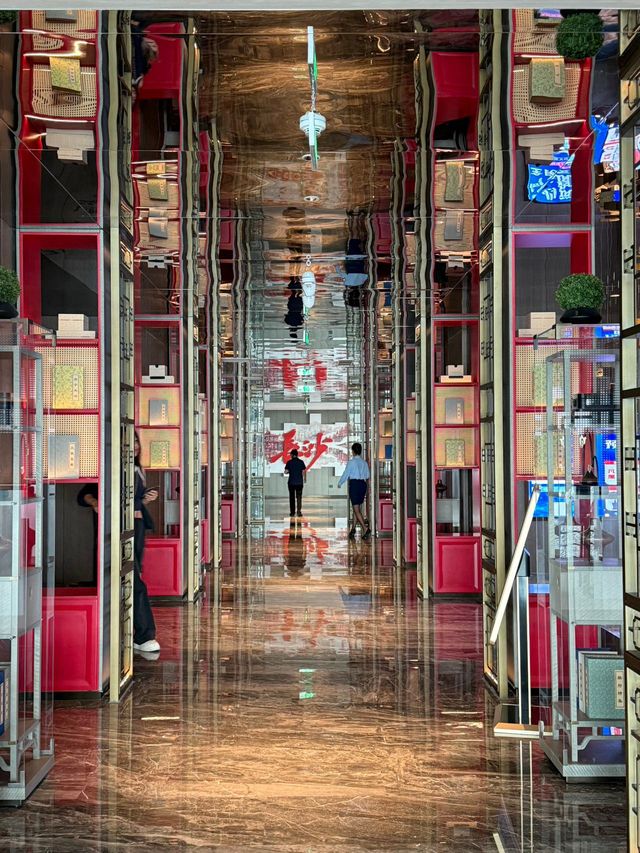 長沙！啱啱退房！呢間酒店好抵玩…
