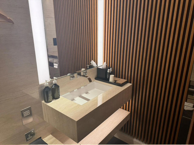 國泰The Bridge煥新登場！香港機場候機新寵✨