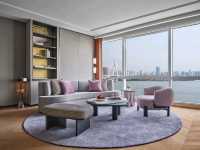 Hainan's Urban Coastal Chic : InterContinental Haikou Seaview