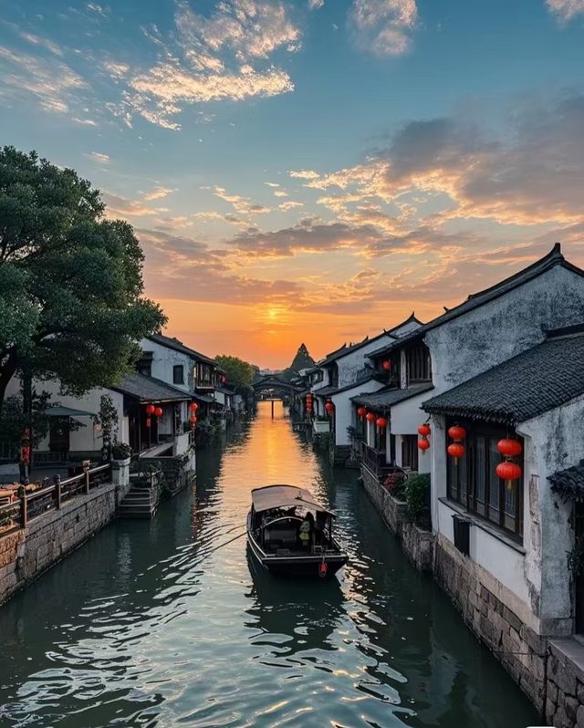 老街舊巷，青磚灰瓦，寫滿歲月悠長