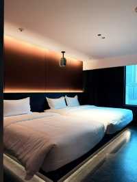 OMG Sisters! Struck Gold with this Hotel in Chongqing!