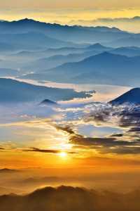 【在泰山之巔等一場人間絕美日出】