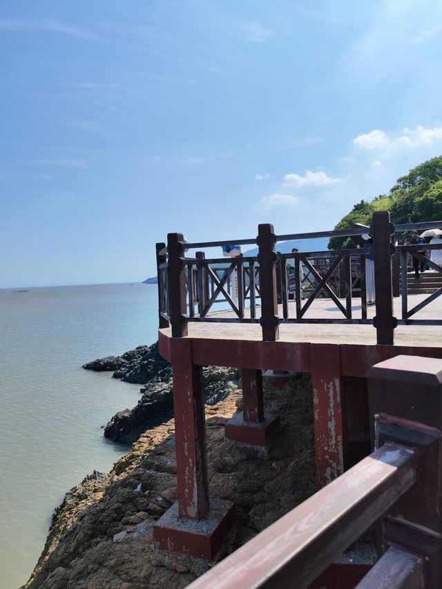 來一場說走就走的岱山小旅行！呢度真係超級適合影相放空，號稱東海蓬萊嘅奇妙風光絕對令你驚艷景點