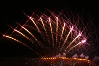 Ulanqab 2 Days 1 Night|Meet the "Glacier" on the Snowy Grassland + White Volcano