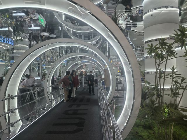 魔都打卡日記世博溫室花園+3號倉庫美食探店 魔都打卡日記世博溫室花園+3號倉庫美食探店