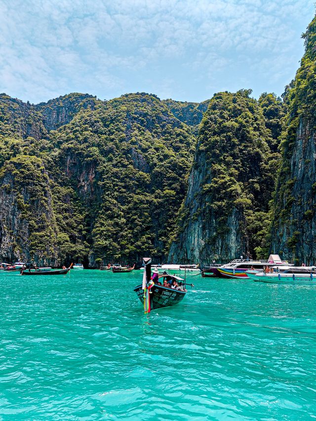 逃進安達曼海的翡翠裡|皮皮島跳島攻略 逃進安達曼海的翡翠裡|皮皮島跳島攻略