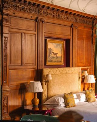 ปราสาทเก่าแก่กว่าร้อยปีแห่งนี้เป็นที่โปรดปรานของราชวงศ์ และเป็นปราสาทเดียวกับที่เจ้าชายเคยใช้ริมฝั่งแม่น้ำเทมส์