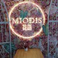 Miodis Cafe