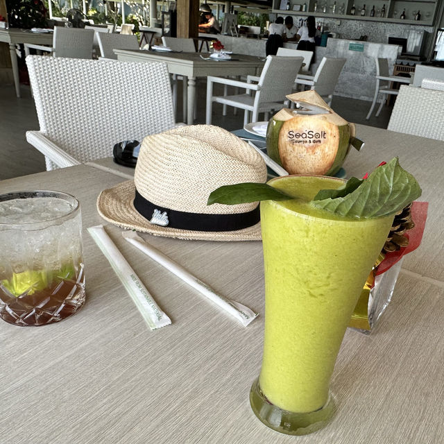 Phuket Sea Salt餐廳 食碧海藍天無敵景