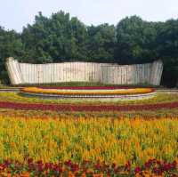 桂林山水甲天下 訾洲園景甲桂林