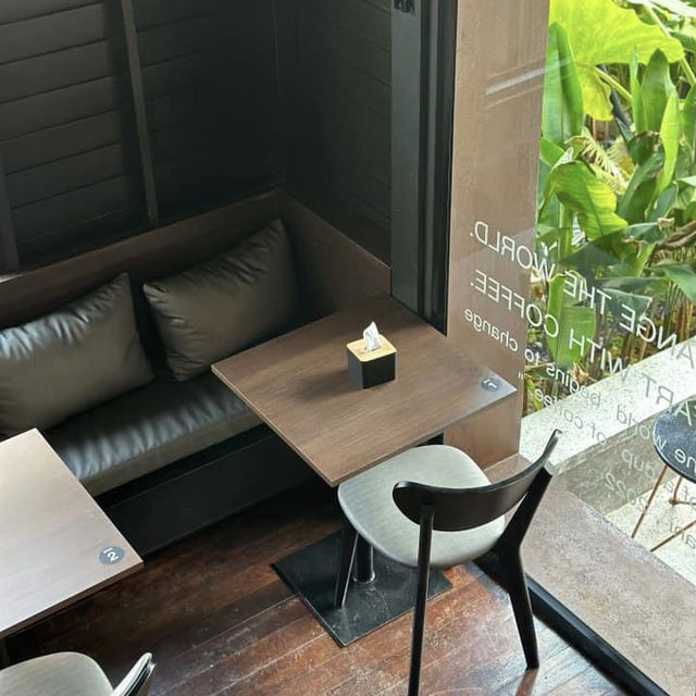 Amani Cafe' อะ-มา-นี คาเฟ่ในเมืองปัตตานี 