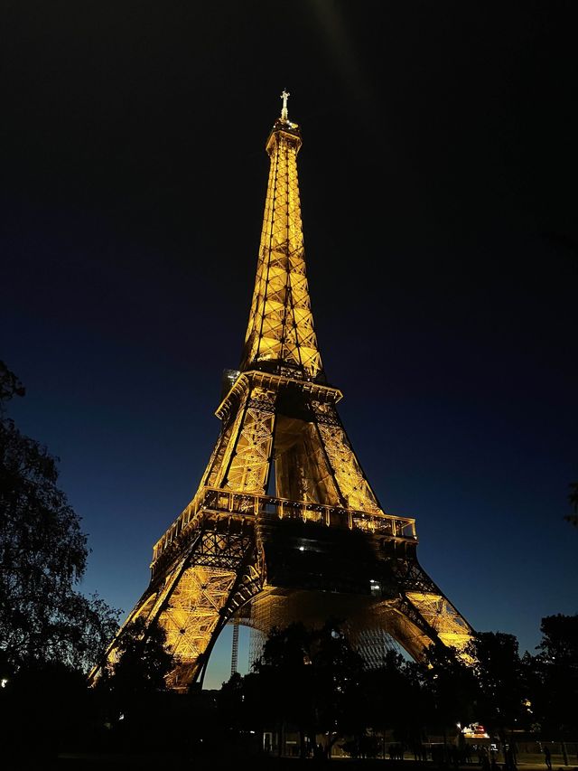 살면서 꼭 가봐야 하는 파리 에펠탑의 낮과 밤🗼