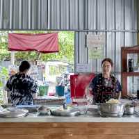 บะหมี่น้ำกุ้ง เจ้าอร่อยย่านบางเหนียว ภูเก็ต